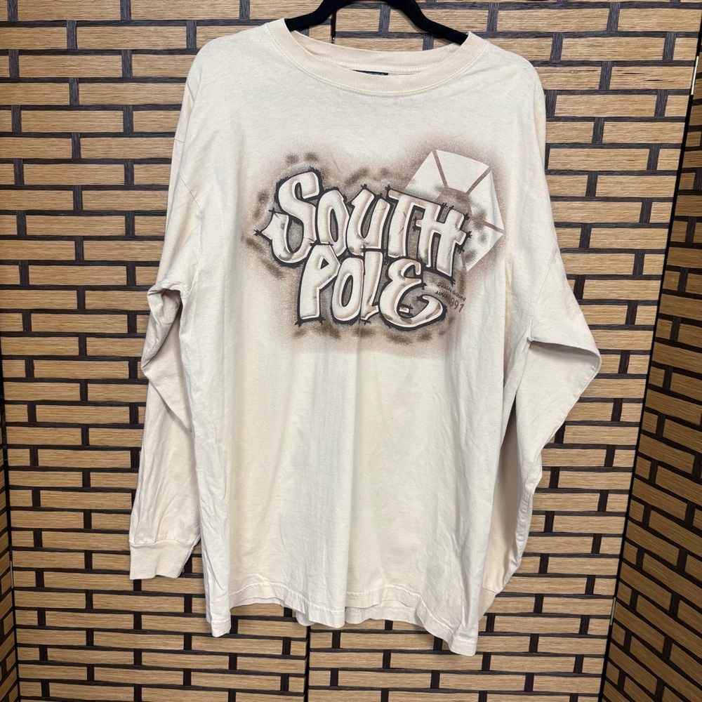 South Pole Ivory‎ Airbrush Long Sleeve Size Large